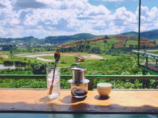Me Linh Coffee Plantation in Dalat